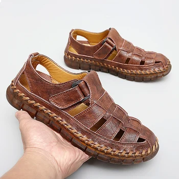 Новые Летние мужские Сандалии, Модные римские сандалии ручной работы, мужская повседневная обувь из дышащей кожи, большие размеры, уличные пляжные сандалии на плоской подошве