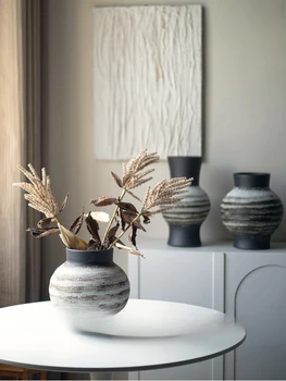 Изделие может быть изготовлено по индивидуальному заказу.Модель керамической вазы ручной росписи в японском старинном стиле ваби-саби room homestay tea room